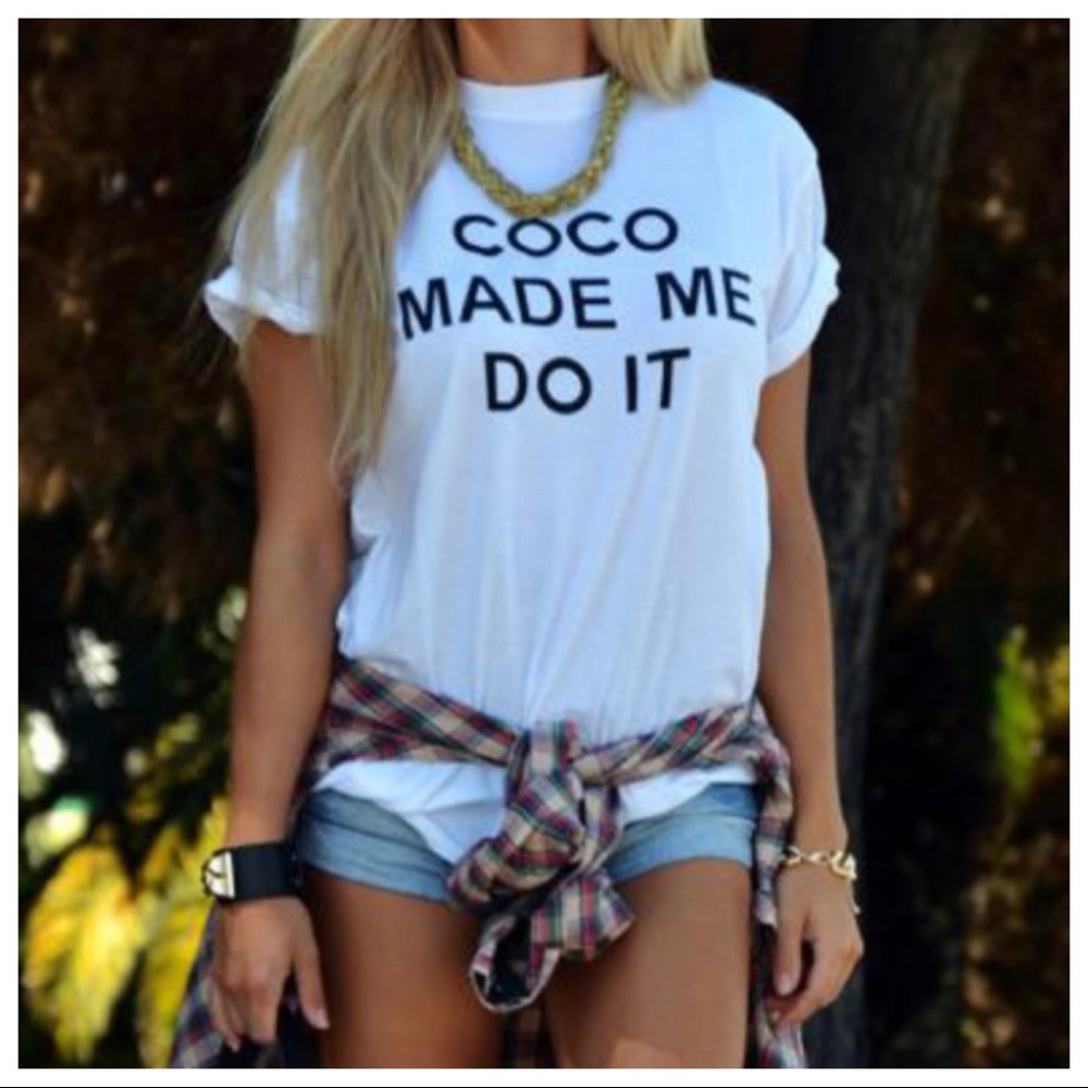 Chic Fabulous 100% Cotton Graphic Tee - Picture 4 of 5